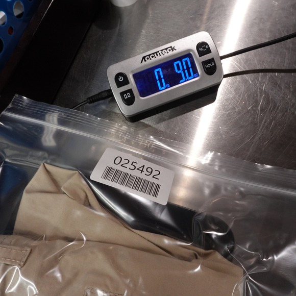 Chicos Cropped Poplin Pants Size 0.5 US 6 Beige Stretch Cotton Women Casual‎ - Picture 15 of 15